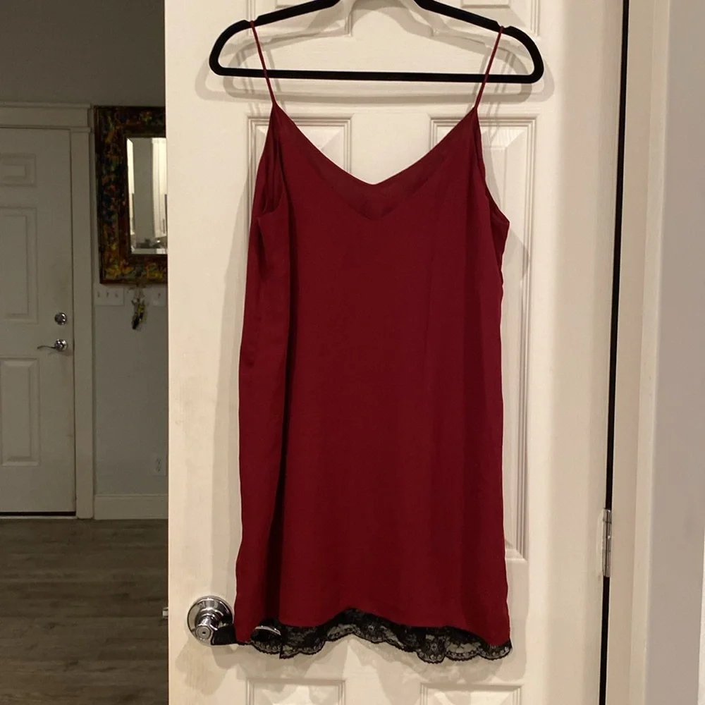 Sexy Red Sleeveless Mini Dress with black lace trim from Forever 21, size M - Picture 5 of 6